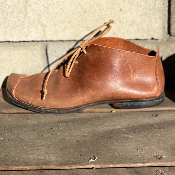 Women's Cydwoq Ankle Boot Size: US 6.5 EU 36.5 - Picture 7 of 11